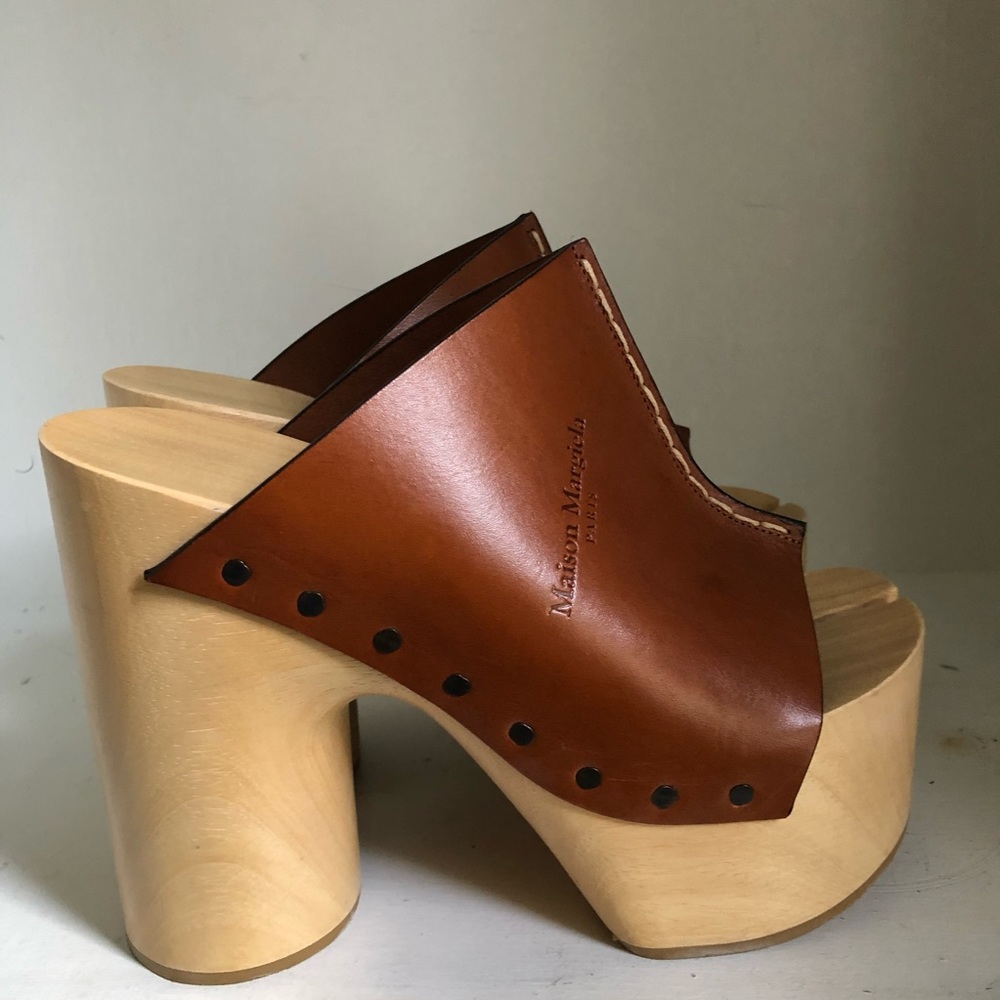 Maison Martin Margiela wood/leather tabi clogs 38